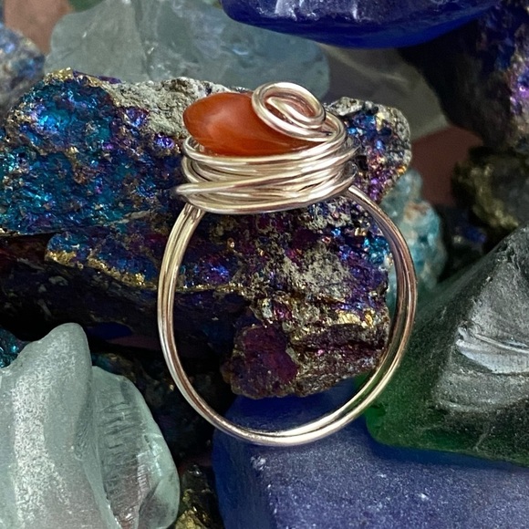 Howlite wire wrapped ring - Picture 2 of 3